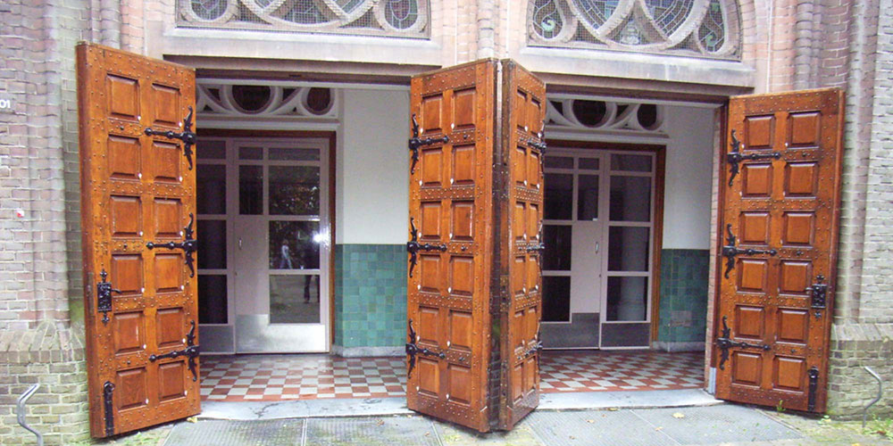 Antieke meubel restauratie
